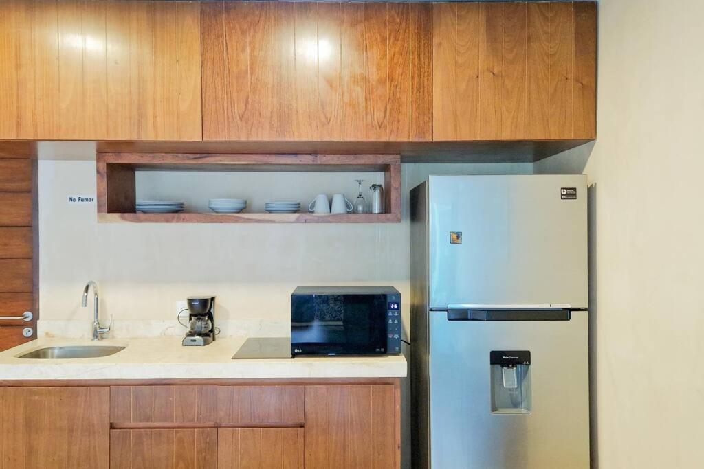Moderno Y Eco-friendly Loft 3 By Noox Apartment