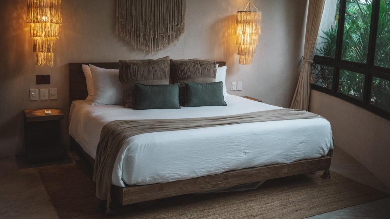 Casa Coco Award-winning Design Circular Villa
