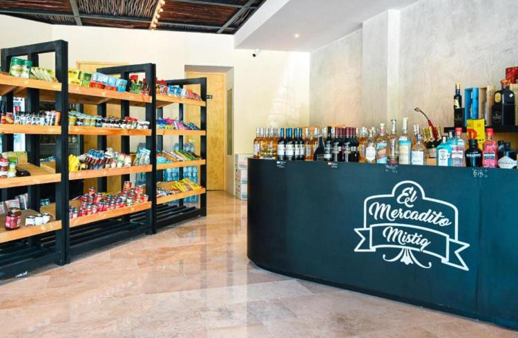 Apartment Mistiq Largest Ph With Gym, Club Shuttle & Fast Wifi *