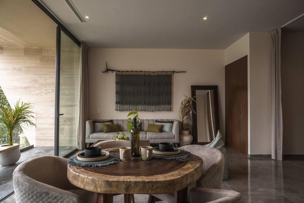 Apartamento De Lujo, Alberca, Gym, Jacuzzi En Areas Comunes Tulum