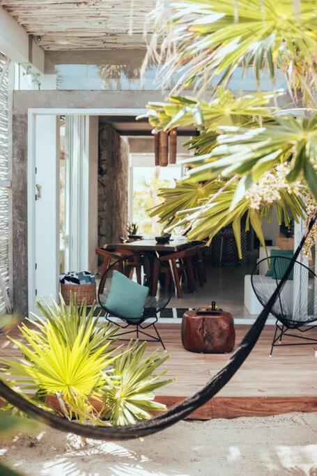 Villa Beachfront I'ik *