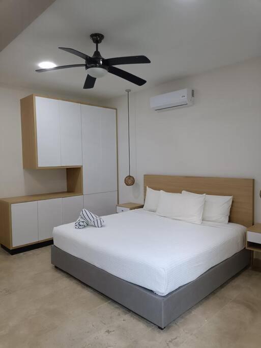 Pent H Sin Cocina Con Piscina Gaia Apartamento