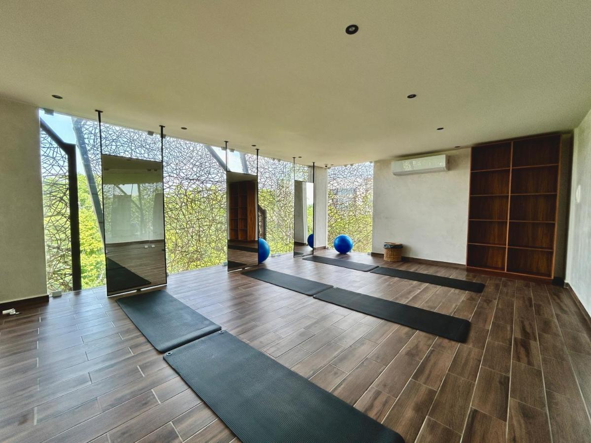 Beautiful Rooftop With Private Terrace, Amazing Pool With Aerial Views, Jacuzzi-sauna-gym-laundry-cinema-coworking