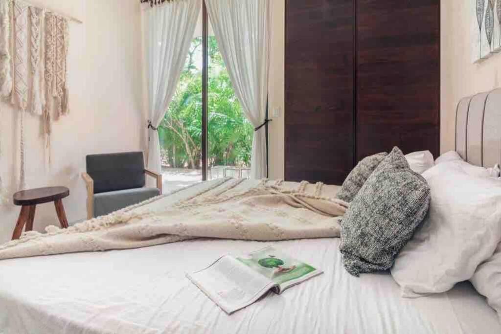 Luxury 2 Bdr 2 Bth 2 Bikes Jacuzzi Fiboptic Wifi. Apartamento *