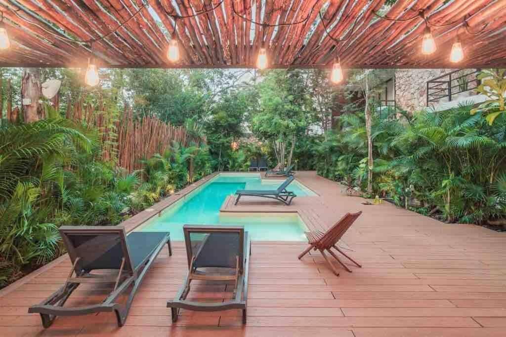 Luxury 2 Bdr 2 Bth 2 Bikes Jacuzzi Fiboptic Wifi. Apartamento *