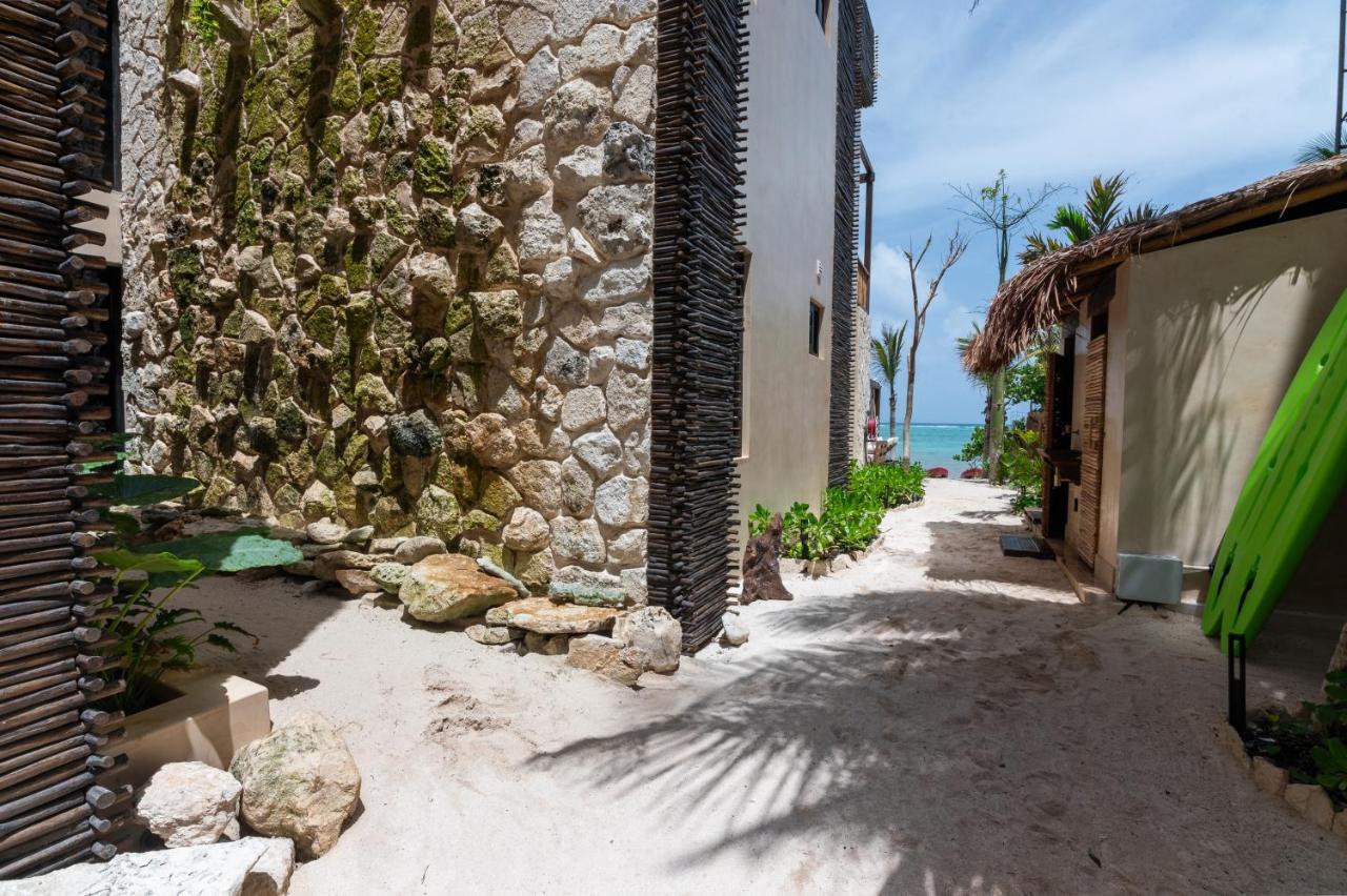 Tulumar Beachfront Luxury Villa- Full Service *