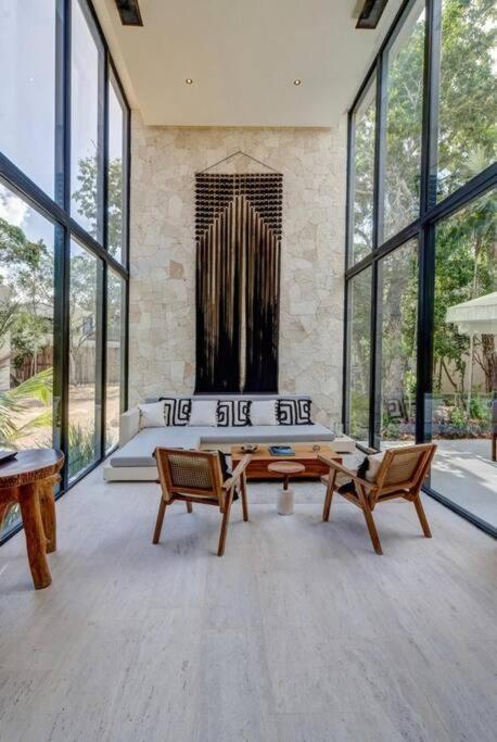 Luxury 3 Bed & Bath Eco-chic - Private Pool * Tulum