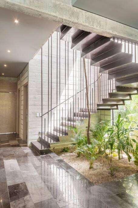 Villa Incredible At Exclusive Gated Community La Privada Aldea Zama, 5 Bedroom Private Pool & Concierge Service Tulum