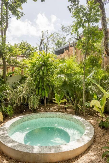 Incredible At Exclusive Gated Community La Privada Aldea Zama, 5 Bedroom Private Pool & Concierge Service Villa Tulum