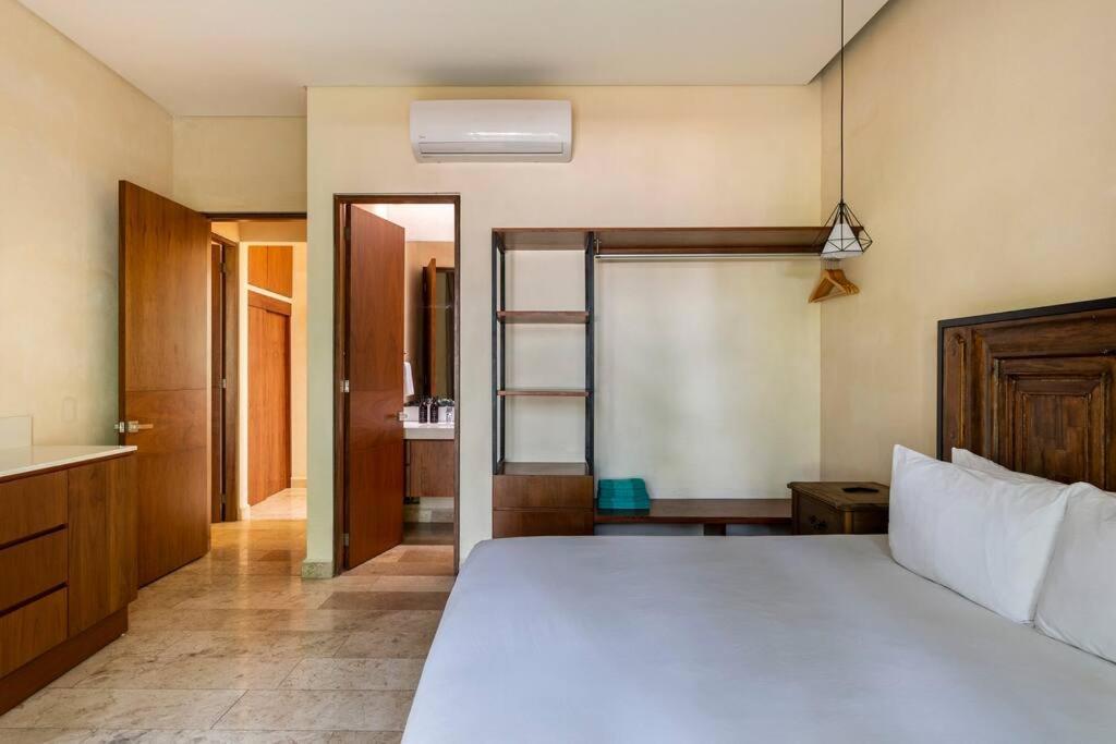 Villa Enjoy Nature At With 100 Year Old Tree, Private Pool & Concierge Service