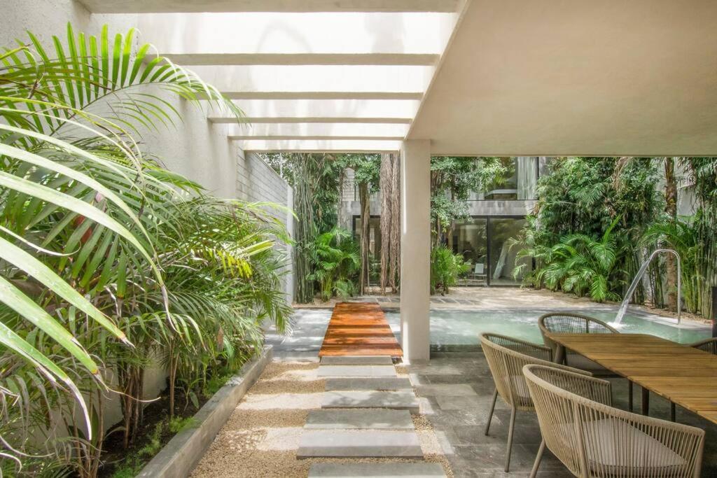 Enjoy Nature At With 100 Year Old Tree, Private Pool & Concierge Service Villa *