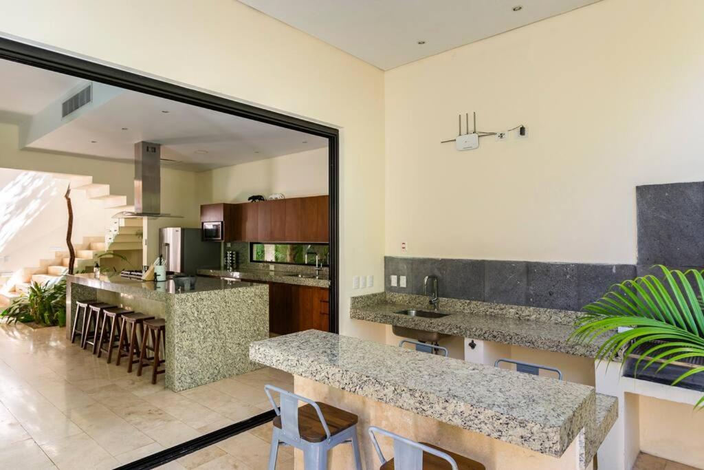 Luxurious At Exclusive Gated Community La Privada Aldea Zama, 5 Bedroom Private Pool & Concierge Service Villa *