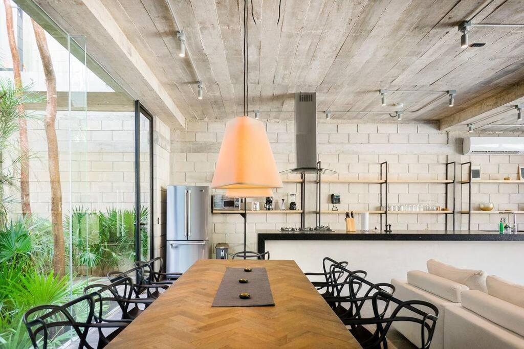 Villa Nimi: Architectural Gem With Private Pool & Concierge *