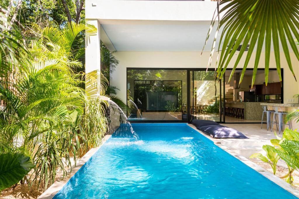 Luxurious At Exclusive Gated Community La Privada Aldea Zama, 5 Bedroom Private Pool & Concierge Service * Tulum