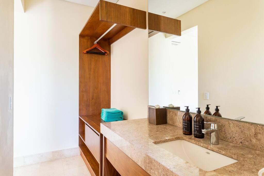 Luxurious At Exclusive Gated Community La Privada Aldea Zama, 5 Bedroom Private Pool & Concierge Service Villa