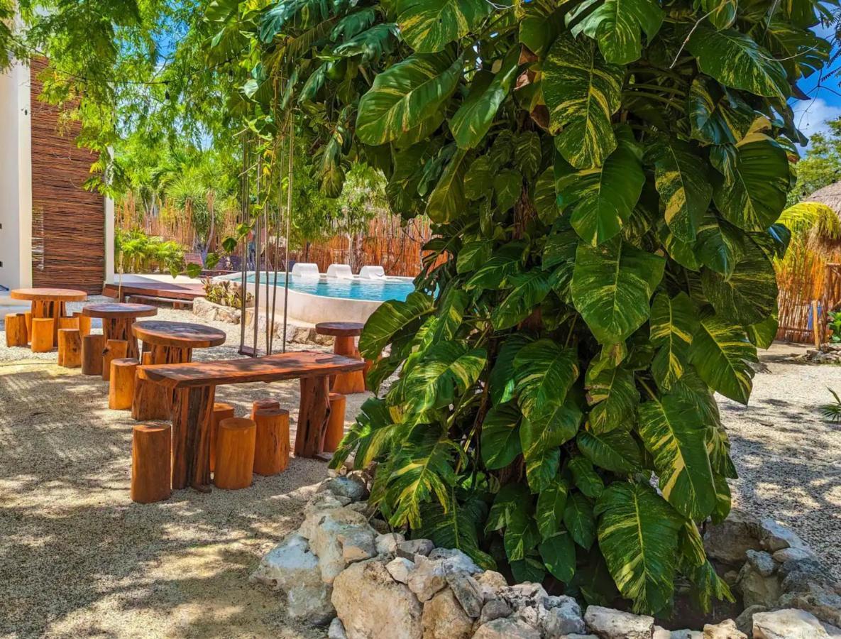 Xhule Boutique Hotel 4*