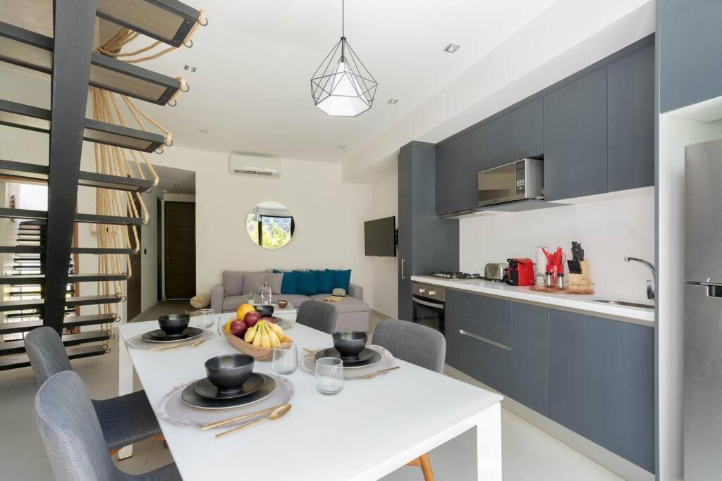 Sunsetviewph+privpool+near Beach&town+rooftop+50mb Apartamento