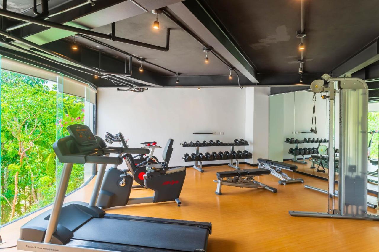 Gym-pool 360º-scooter-bicycle-breakfast-exclusive Benefits Services By Sandy Powerful