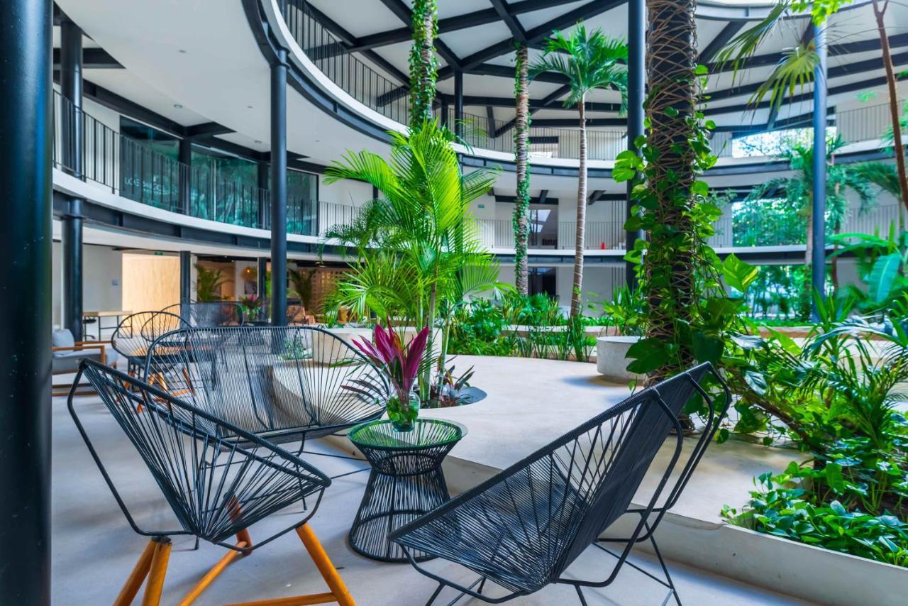 Gym-pool 360º-scooter-bicycle-breakfast-exclusive Benefits Services By Sandy Powerful