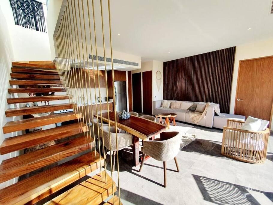 Mistiq Pent House 3 Recamaras, 3 Banos, Sala, Comedor, Terraza Y Jacuzzi Apartamento