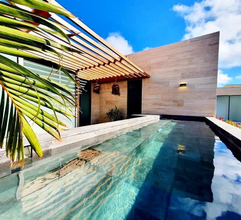Apartamento Mistiq Pent House 3 Recamaras, 3 Banos, Sala, Comedor, Terraza Y Jacuzzi *