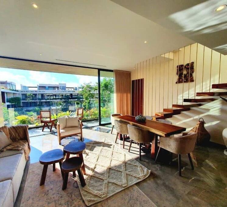 Mistiq Pent House 3 Recamaras, 3 Banos, Sala, Comedor, Terraza Y Jacuzzi Apartamento *
