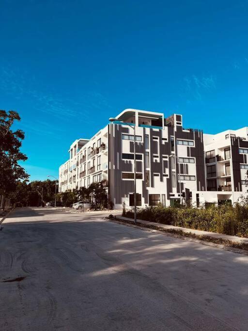 Centrico Estudio Con Balcon En Aldea Zama I Elena214 Apartamento