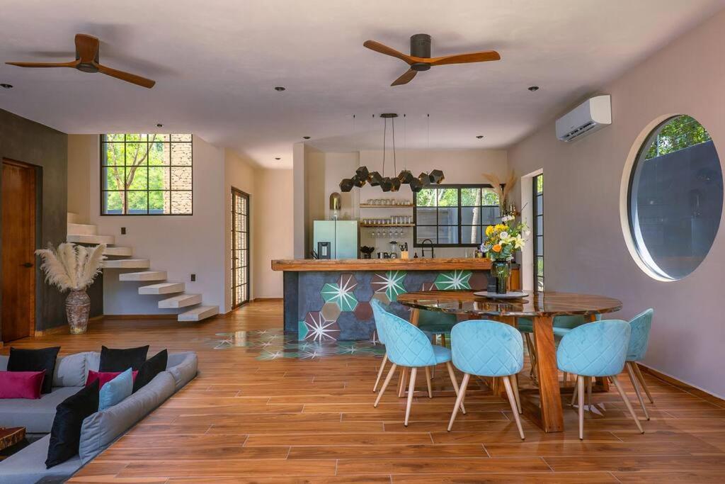 Maison Siscolino 4bdrm W/ Swimup & Rooftop Pools Tulum