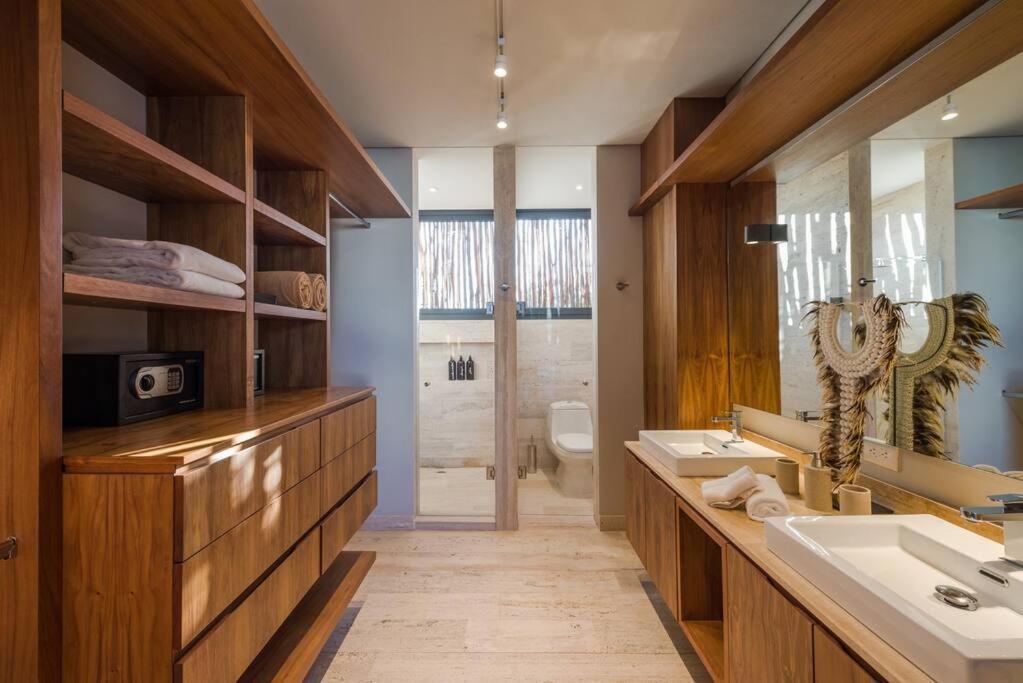 Beyond Amazing 3bd 2br/ Balcony Apartamento *
