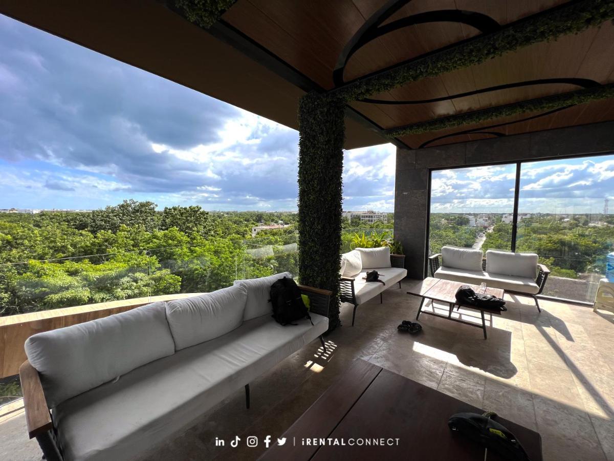 New Studio P-3, Pool, Roof Top, Great Location