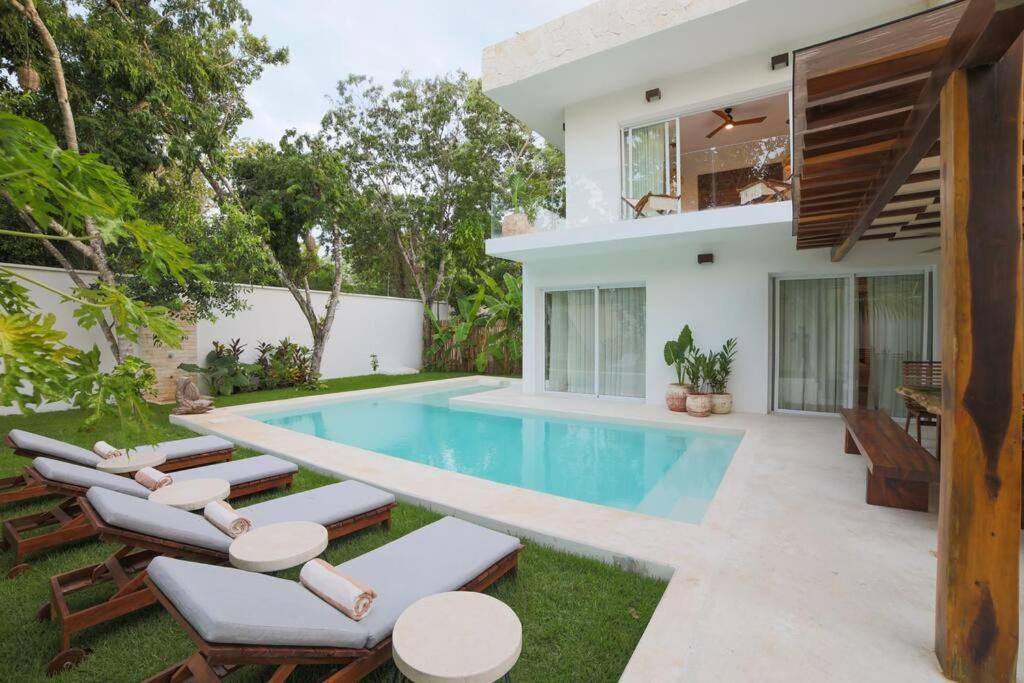 Estrena Espectacular Villa, Piscina Xl Y Jacuzzi