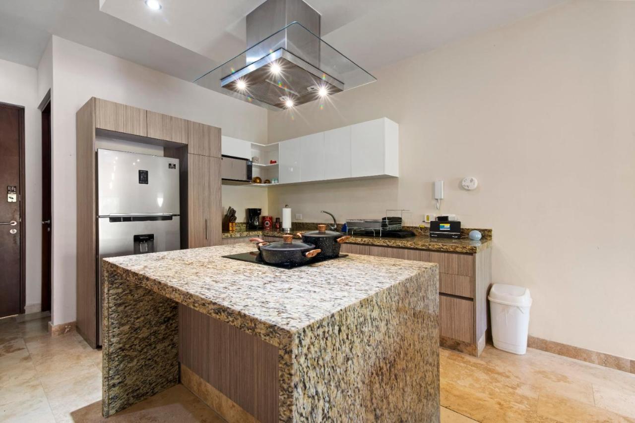 Apartamento Tropical Elegance: Luxurious With Pool View Tulum