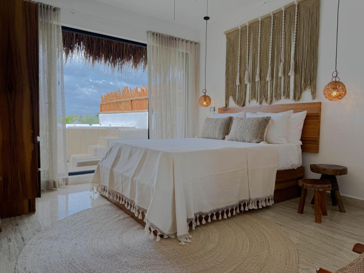 Charming One Bedroom Penthouse With Private Pool By Sandy Powerful *