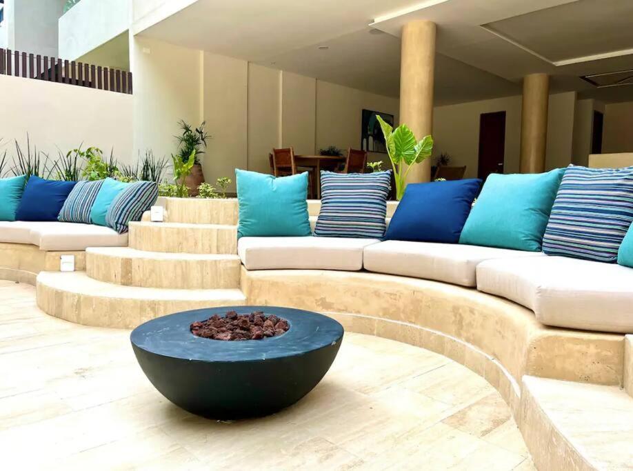 Apartamento 2 Bedroom W/amazing Rooftop & Jungle Views