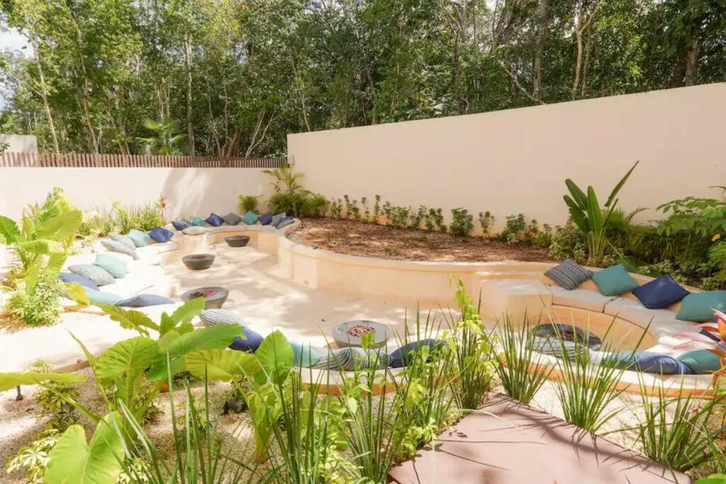 Apartamento 2 Bedroom W/amazing Rooftop & Jungle Views *