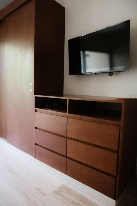 2 Bedroom W/amazing Rooftop & Jungle Views Apartamento *