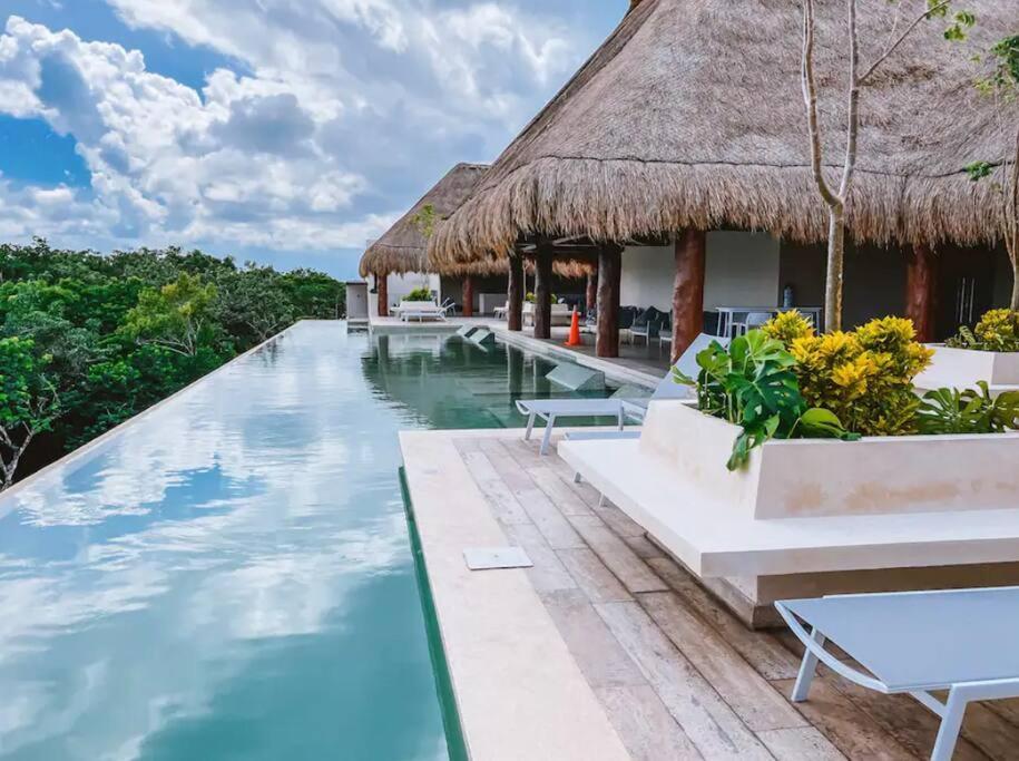 Apartamento 2 Bedroom W/amazing Rooftop & Jungle Views