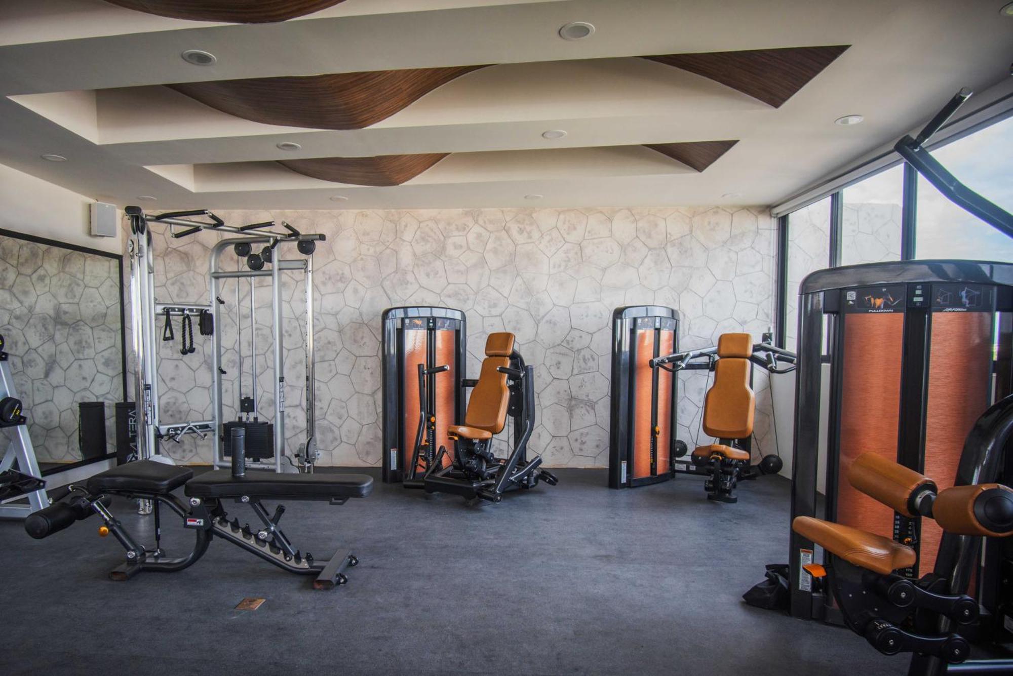 Apartamento Downtown Penthouse With Private Pool, Rooftop Pool And Gym, Short Distance From Beaches, Restaurants & Nightlife