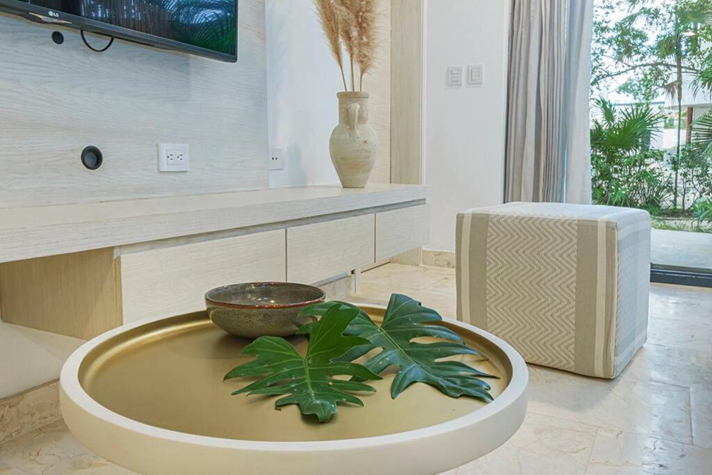 2 Bedroom + Private Pool And Roof Top Terrace Apartamento