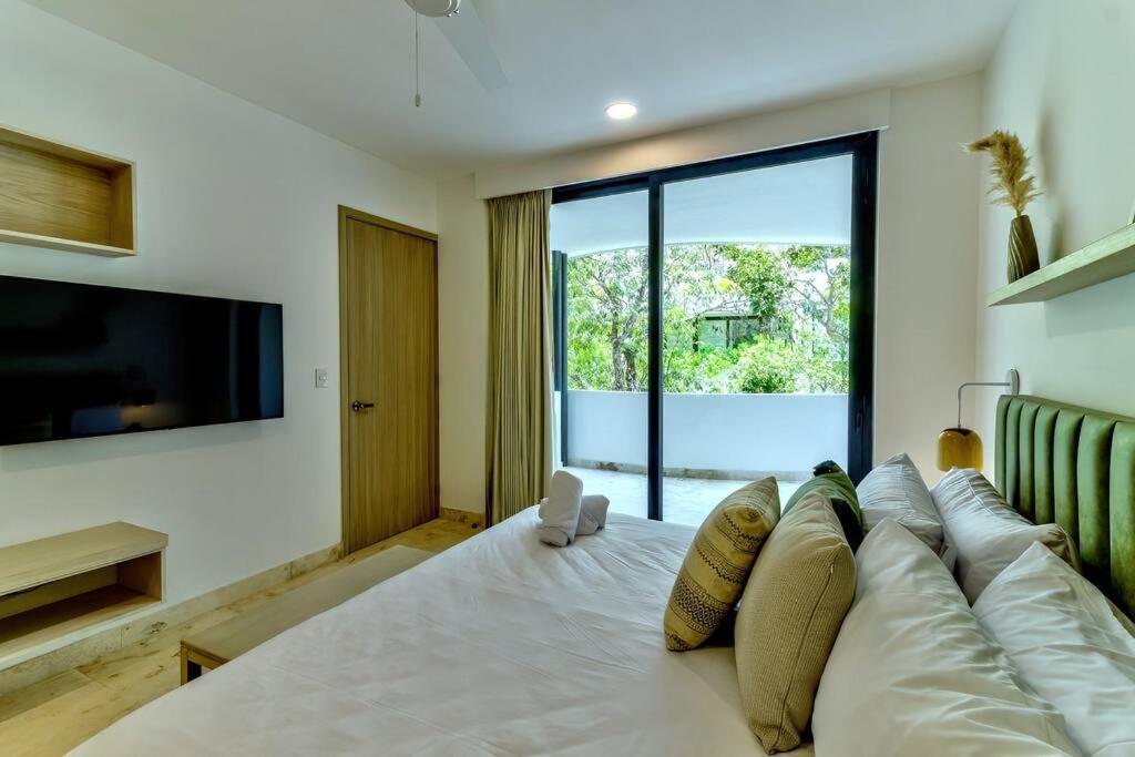 New - Hunab * Tulum