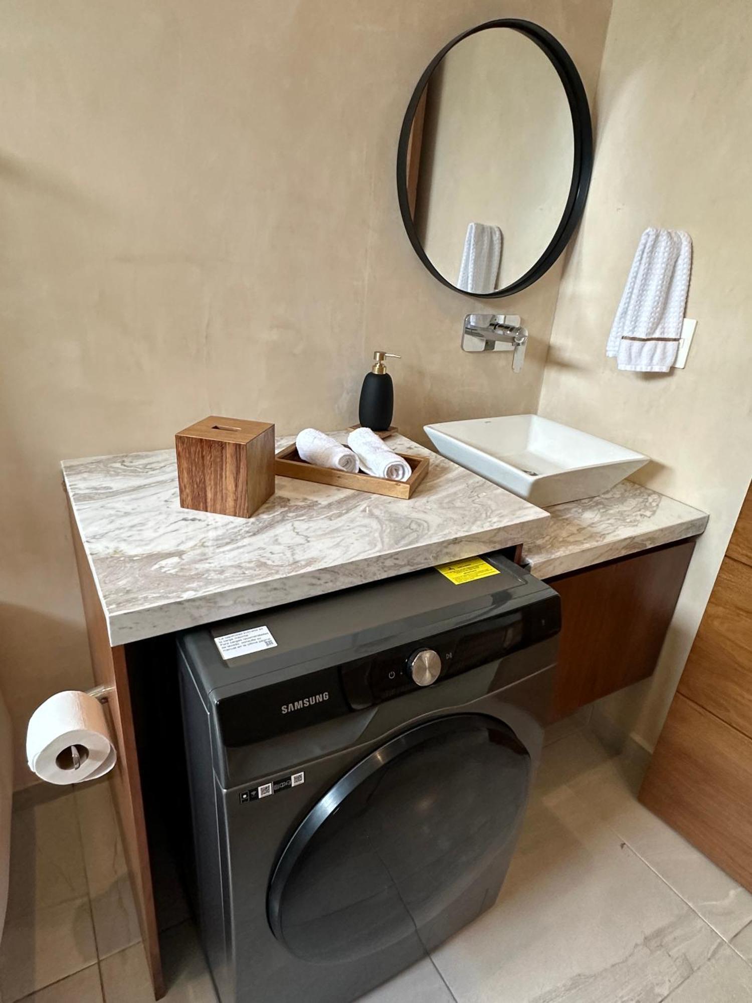 Apartamento *jungle Ph W/pool, Close To Downtown & Tulum