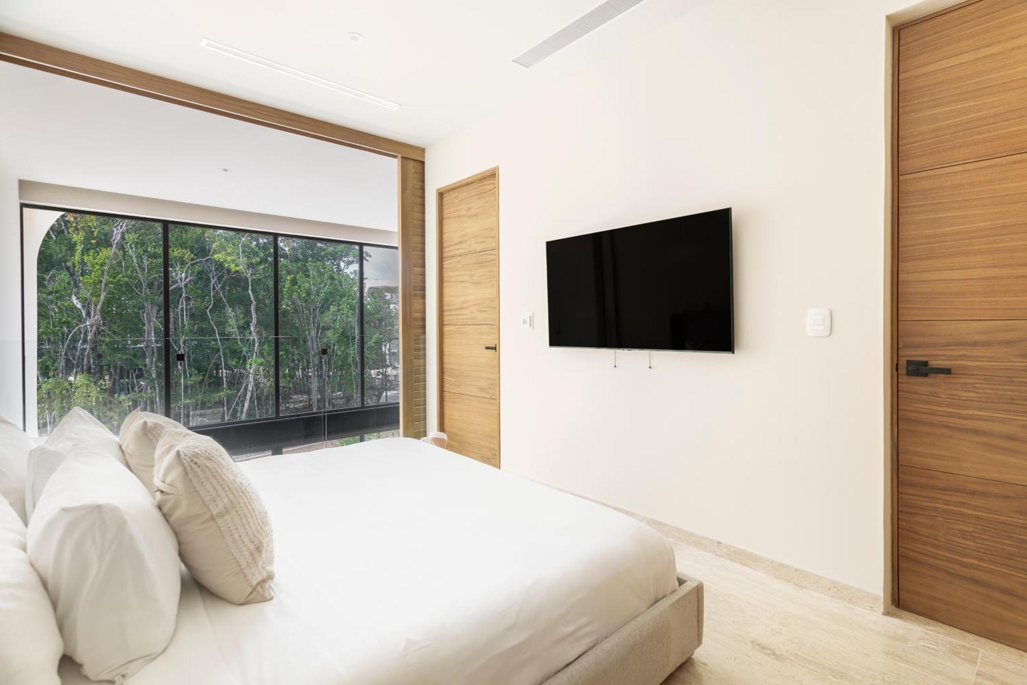 Mistiq Villa *