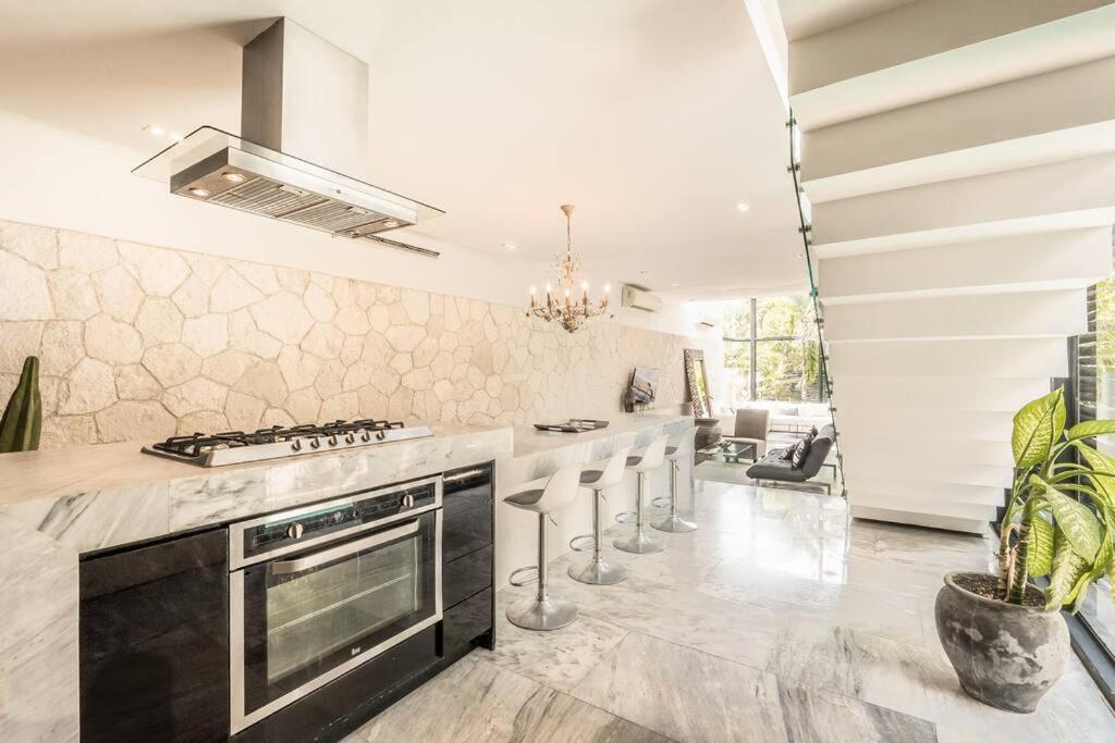 Great Private Pool 3br 8ppl Villa *