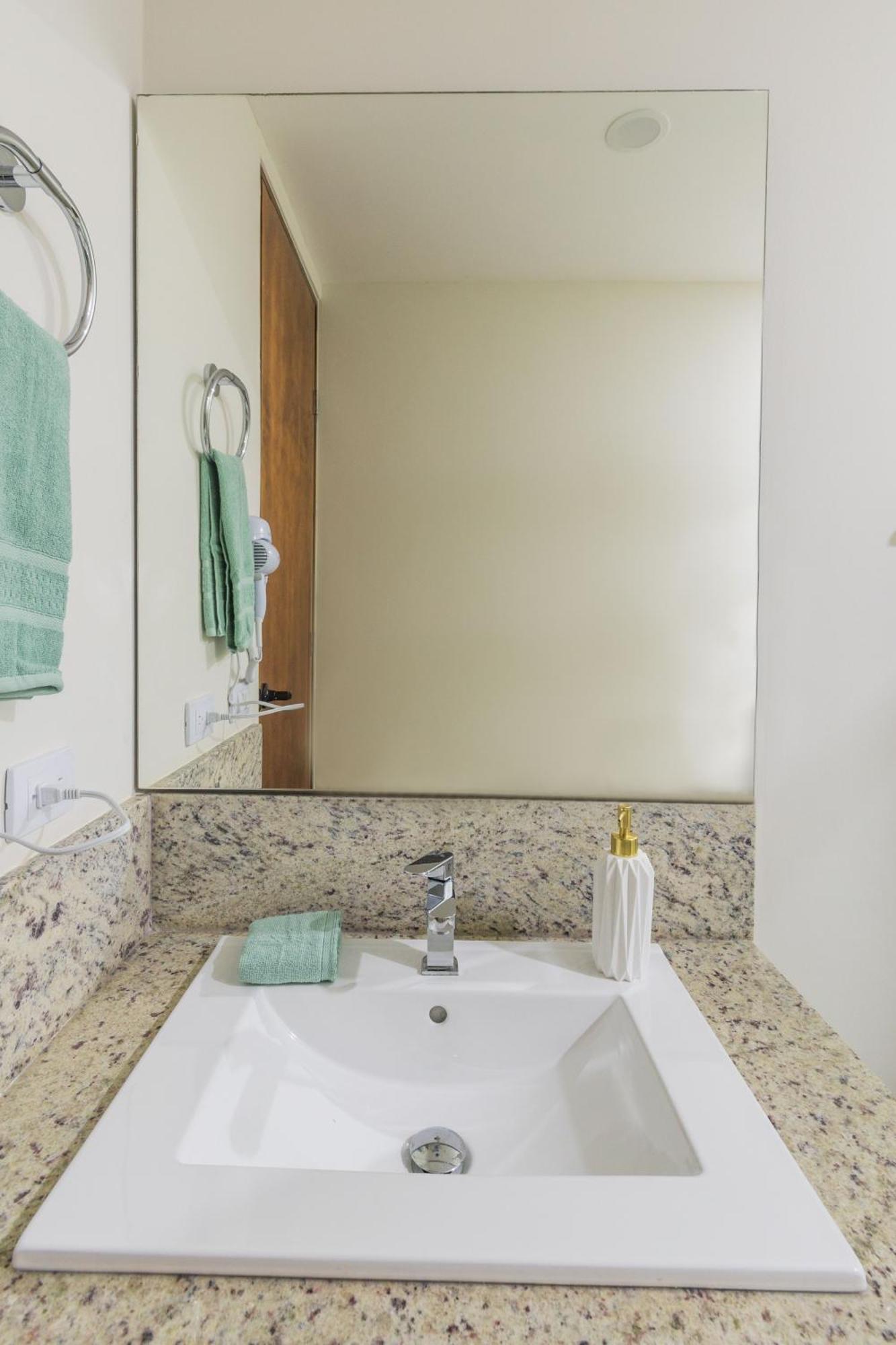 Apartamento Downtown Penthouse With Private Pool, Rooftop Pool And Gym, Short Distance From Beaches, Restaurants & Nightlife *