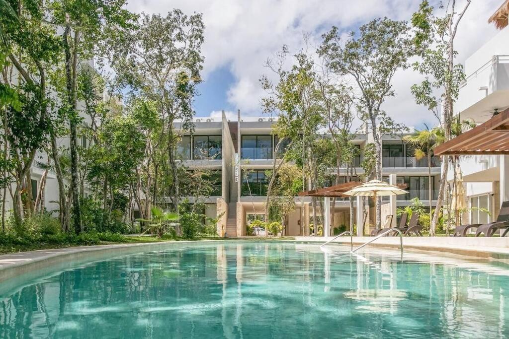 Encanto Private Balcony 2 Pools Gym Only 5 Minutes To Beaches Apartamento Tulum