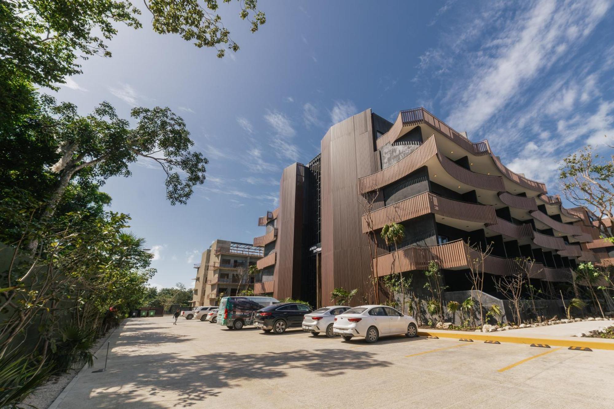 Studio/hotel Zone/infinity Pool/amira-203b By Sandy Powerpul Apartamento *