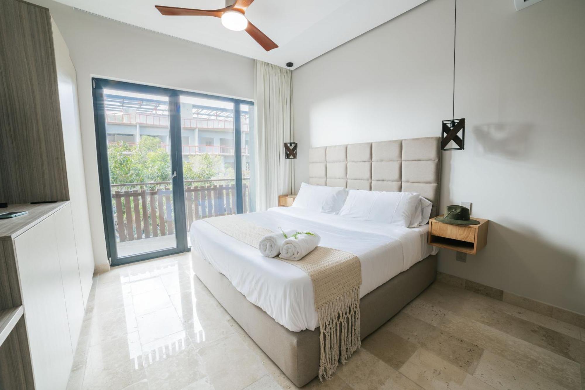 Studio/hotel Zone/infinity Pool/amira-203b By Sandy Powerpul Apartamento