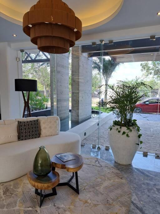 Palais - Functional Luxury Apartamento *