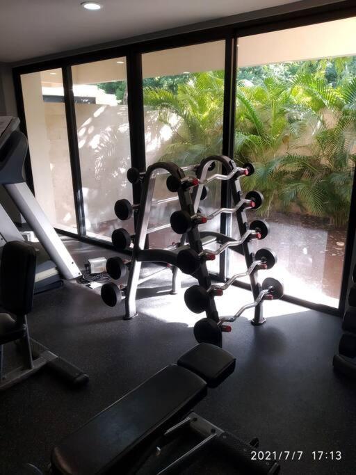 Apartamento -spacious-modern-luxury-comfort-quiet Area