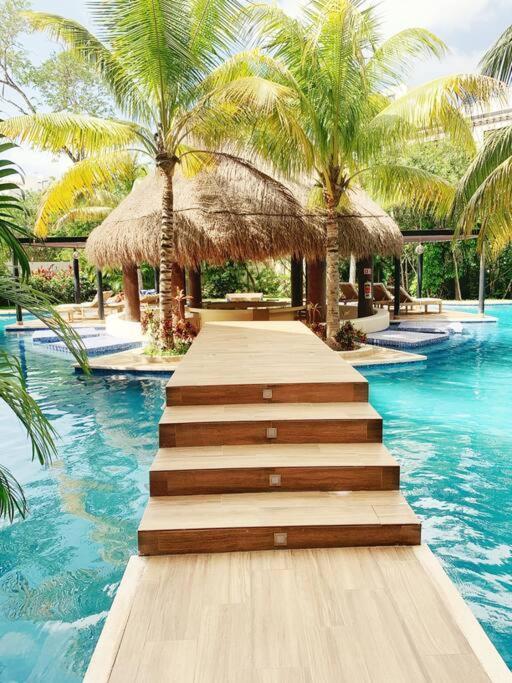 -spacious-modern-luxury-comfort-quiet Area *
